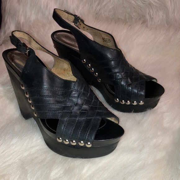 Michael Kors Leather Wedge Sandals - Picture 6 of 9